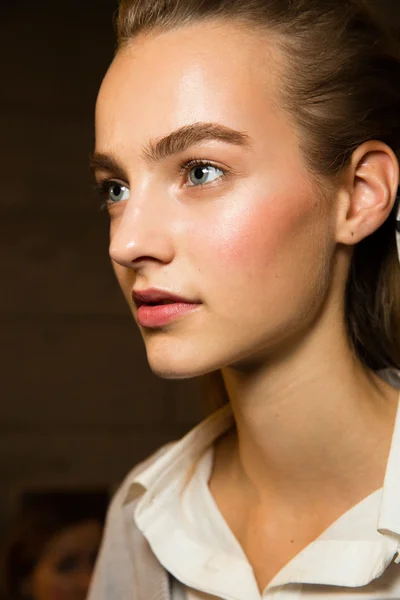 Look 11